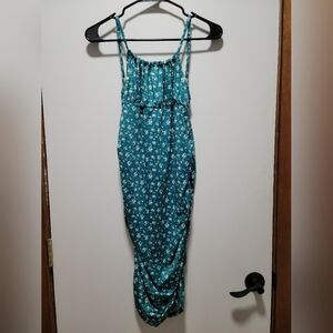 Green maternity dress - Women's - Size Large